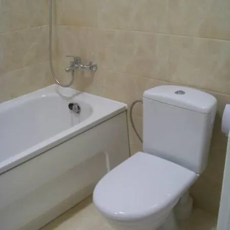 Close To Panorama Center Self Check-in Garage Free Apartment
