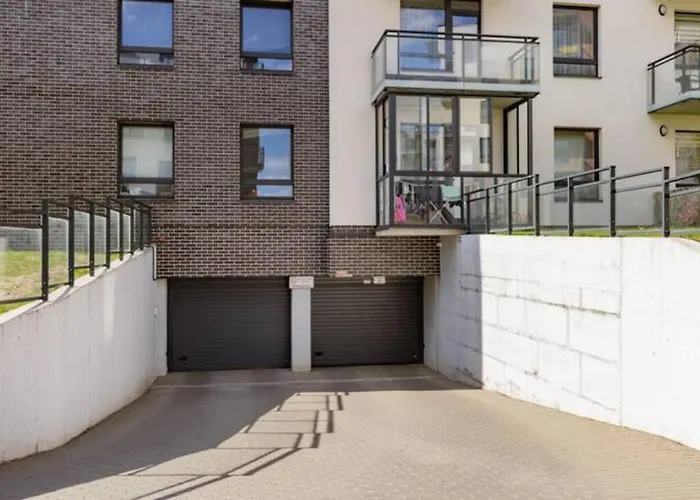 Close To Panorama Center Self Check-in Garage Free Apartman *